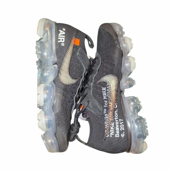 Nike air vapormax off white mens shoes size 4 NWT